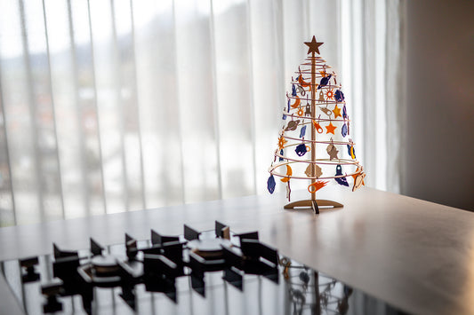 Spira Mini + Space Decoration Set