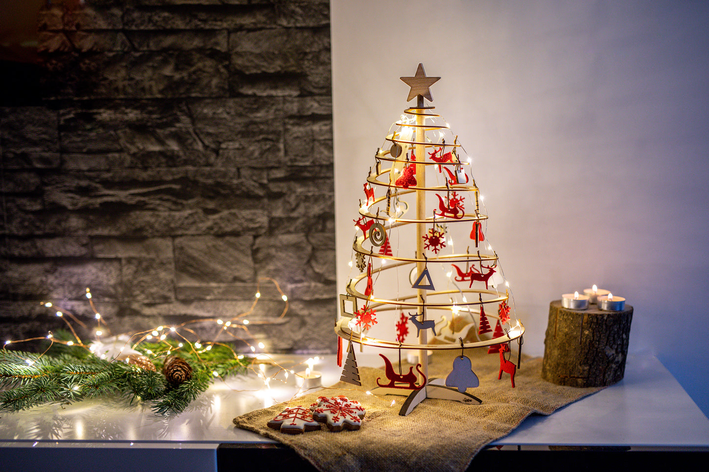 Spira Mini + decoration set - Santa's Light Shop